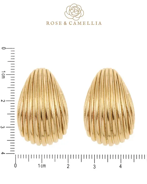 Rose en Camellia - oorbel