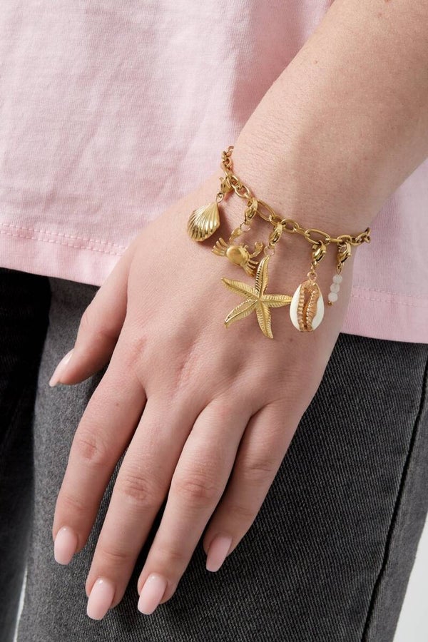 Coastal chic DIY armband