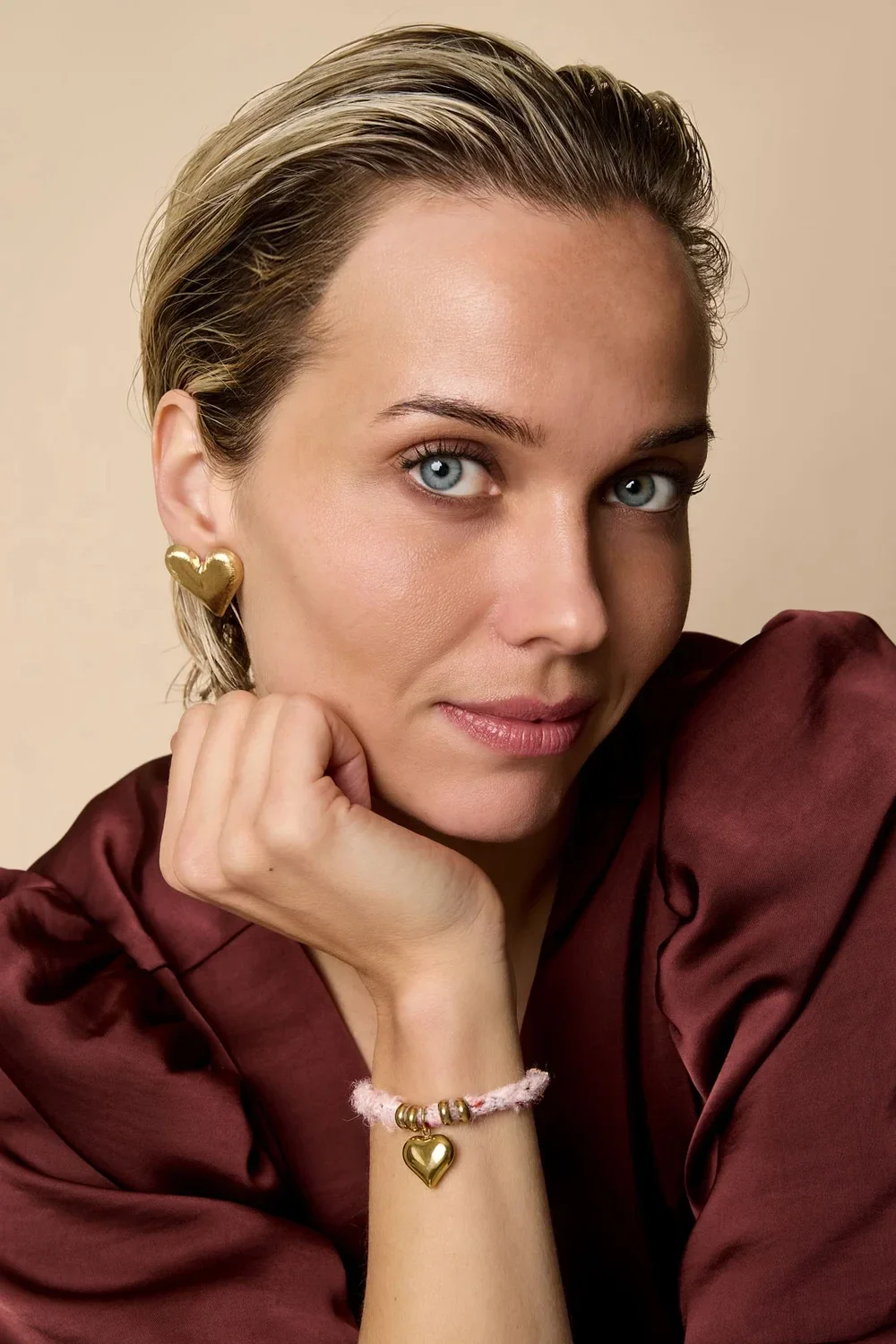 Stainless steel oorbellen goud hart