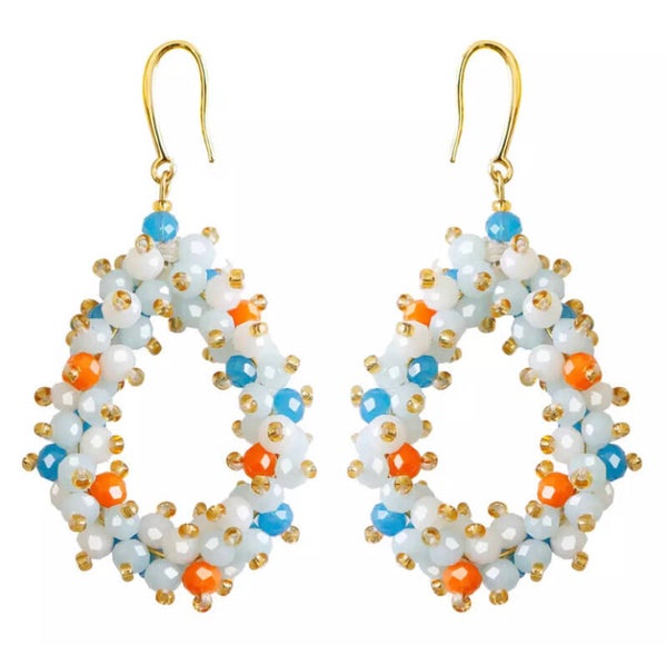 Oorbellen statement met kleine kraaltjes, oranje blauw wit met goud