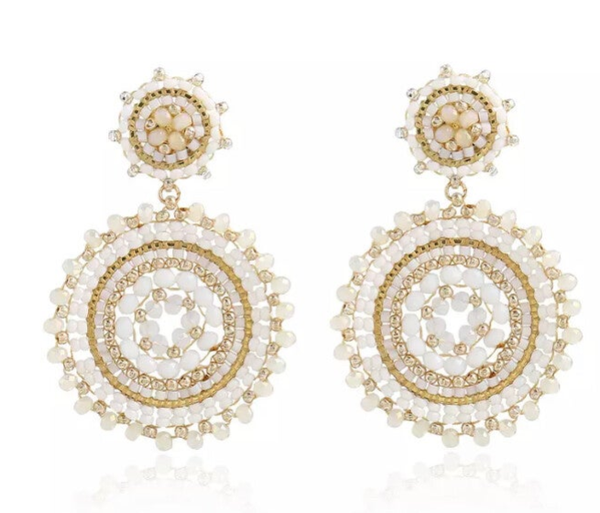 Oorbellen statement miyuki kraaltjes creme