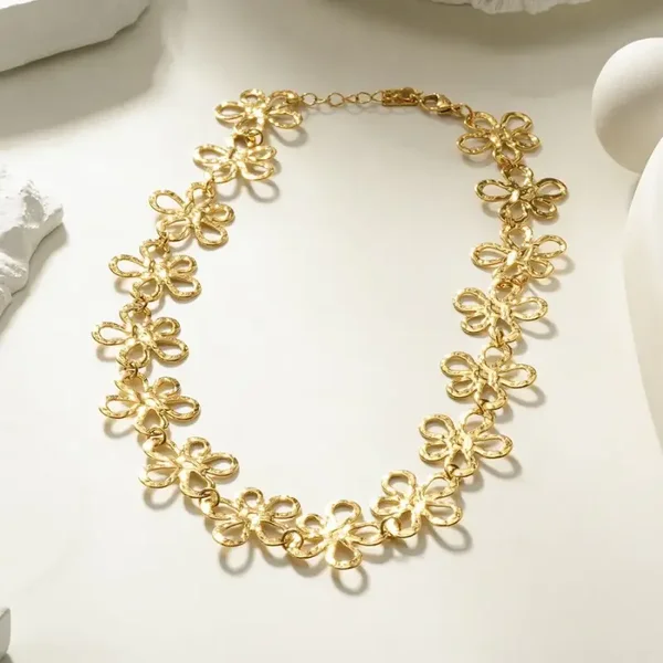 Statement flower ketting