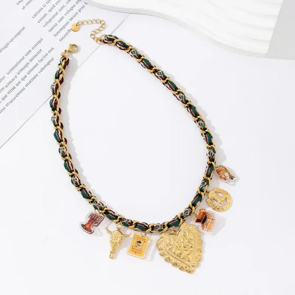 Roses ketting in het zwart en rood - 2 kleuren