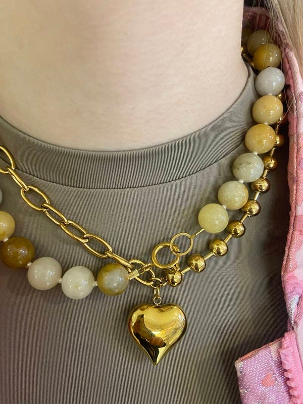 Beauty’s jewelry - big bold necklace