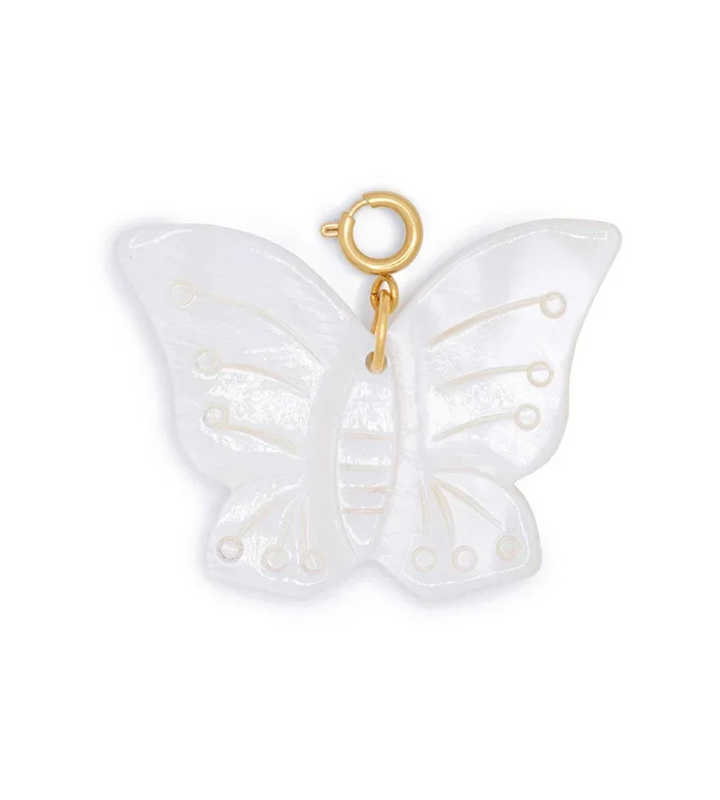 Le Veer - Shell butterfly charm
