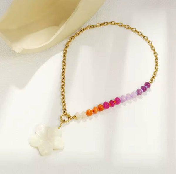 Kralenketting met stainless steel bedel