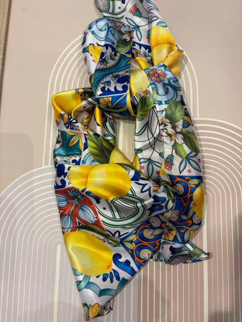 Rosine viscose sjaaltje in prachtige mode tinten