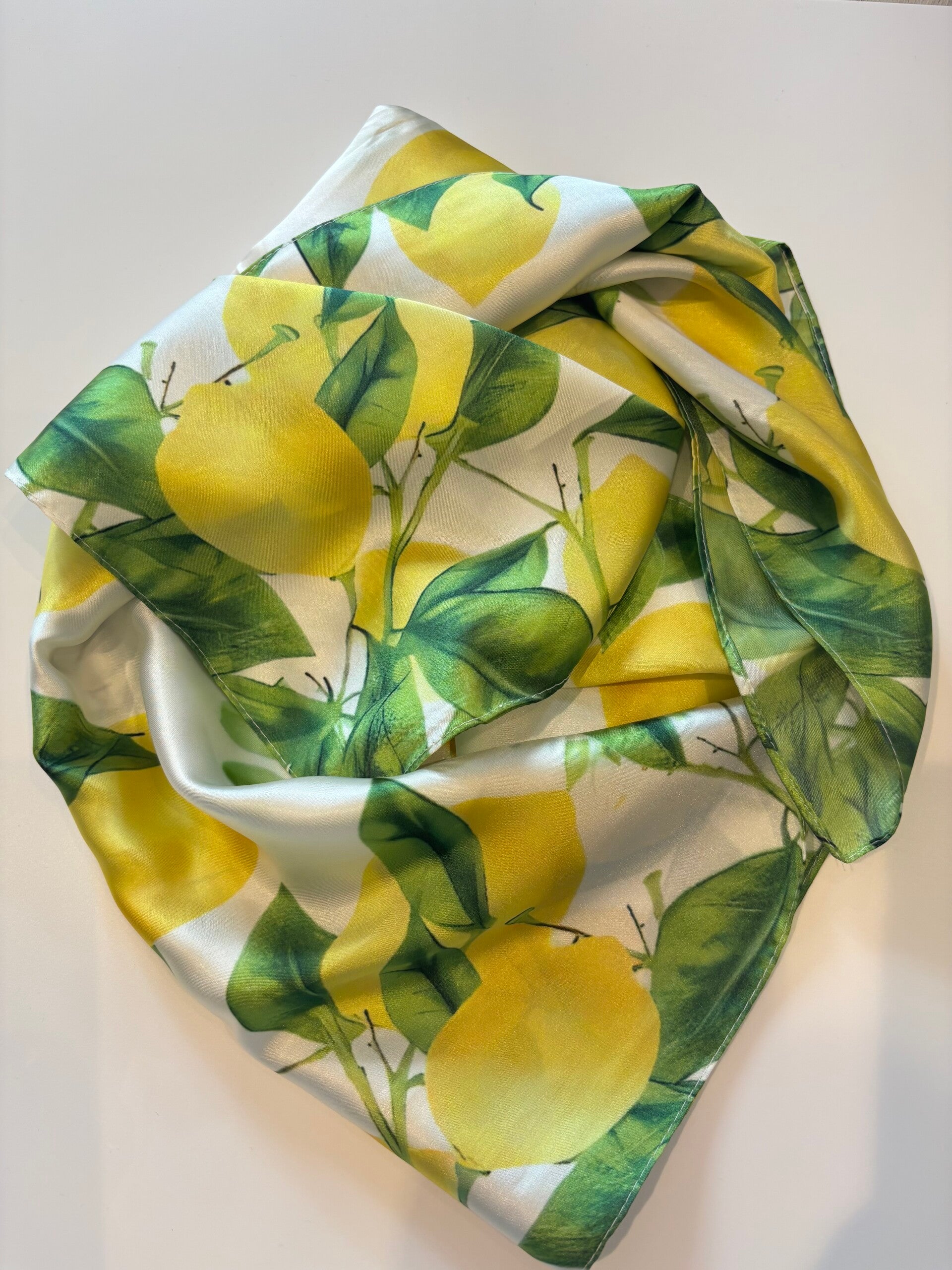 Rosine viscose sjaaltje in prachtige mode tinten