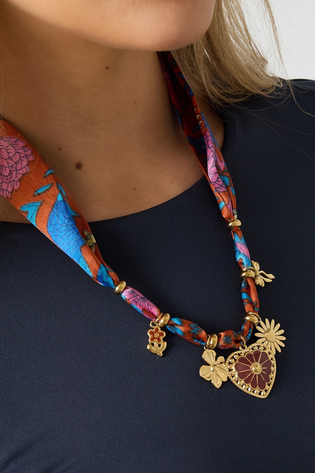 Bandanaketting met roestvrijstalen bedels