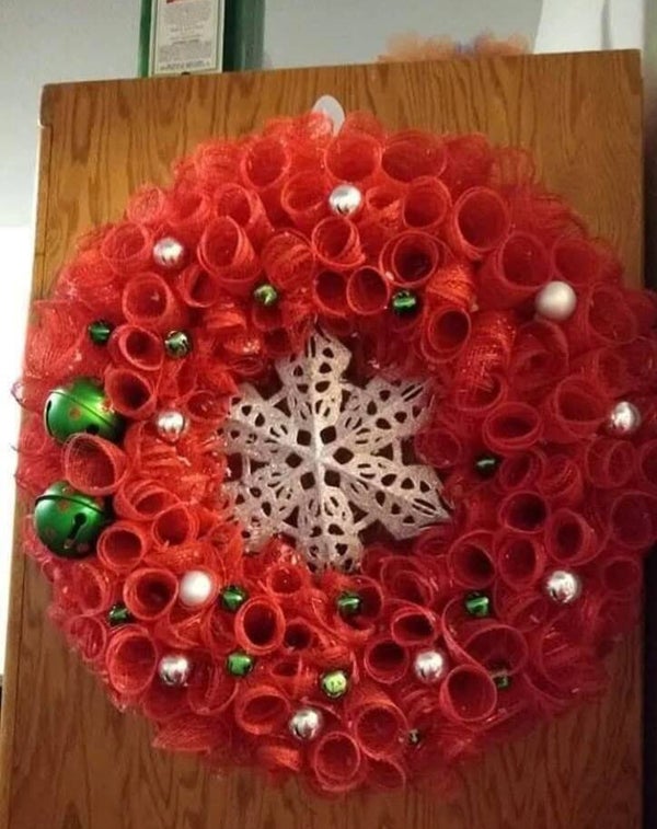 Medium round wreaths