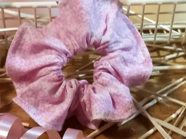 Chouchou rose feuillage