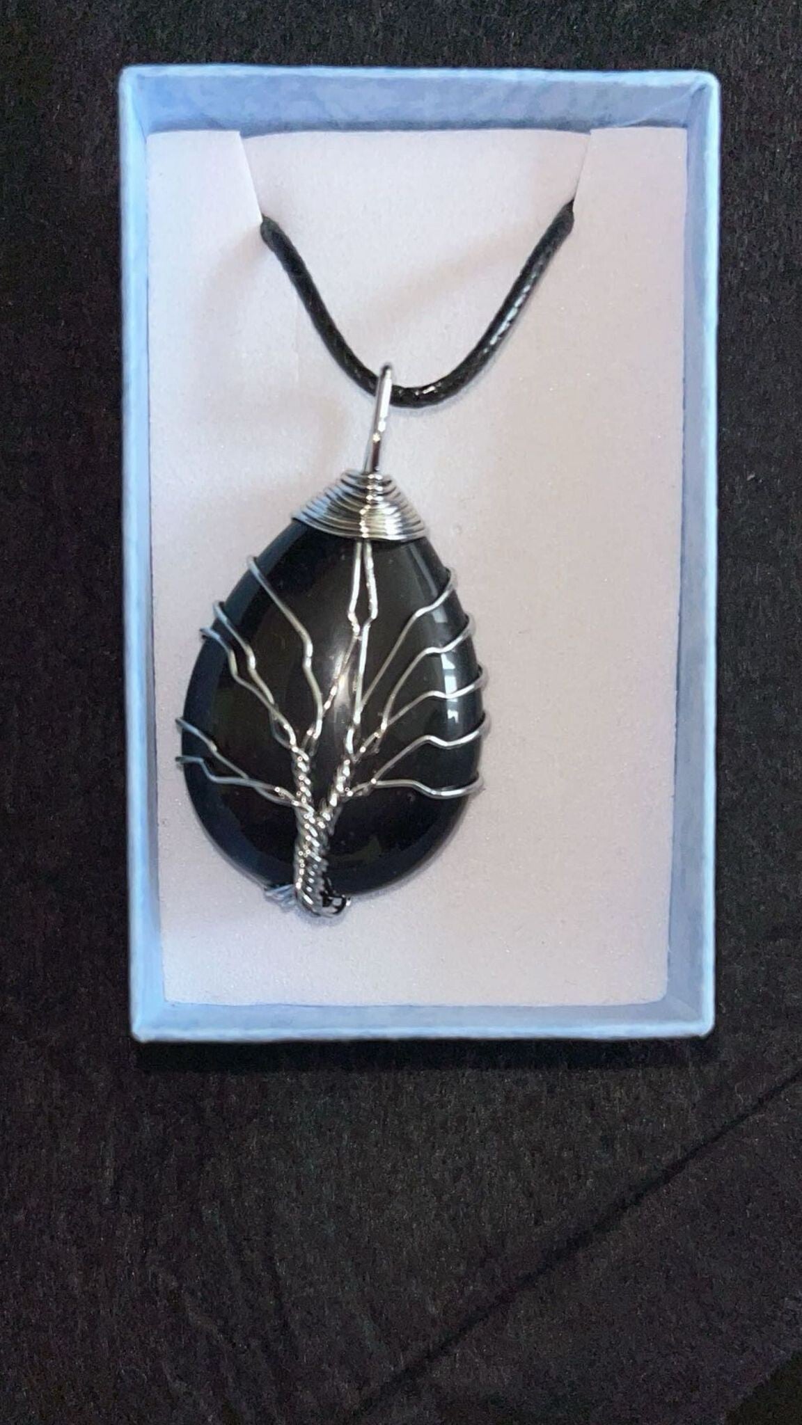 🌳 Collier Arbre de Vie Noir & Argenté – Force et Protection