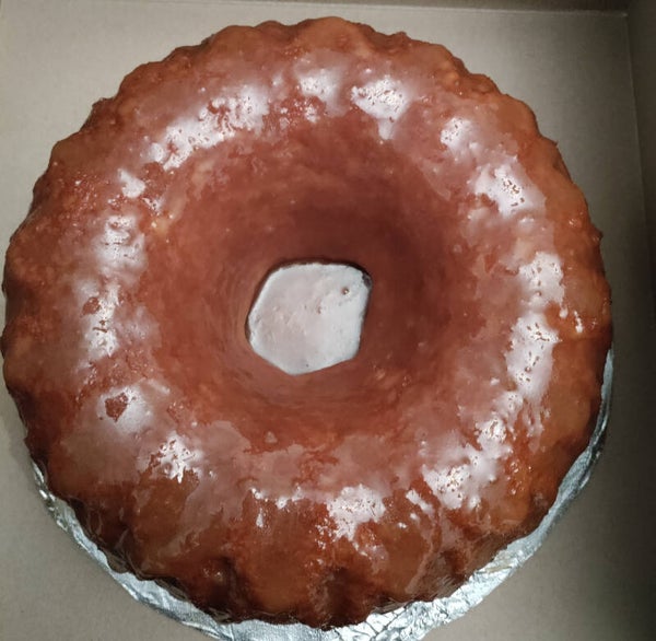 Crown Apple Bundt Cake w/ Caramel Glaze