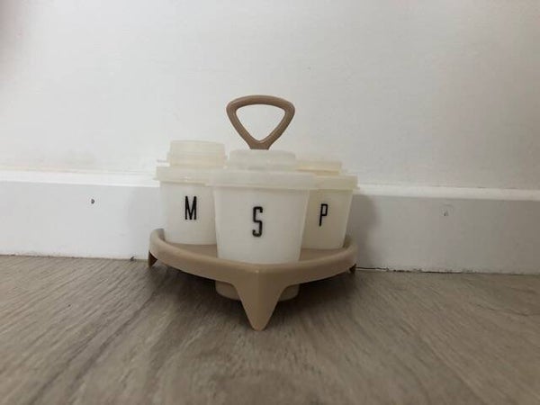 Peper, zout en mosterd setje op staander