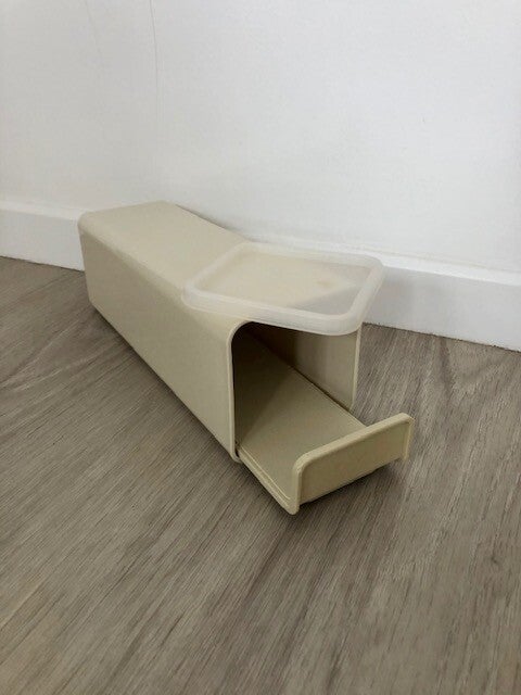 Vintage beige cake doos 