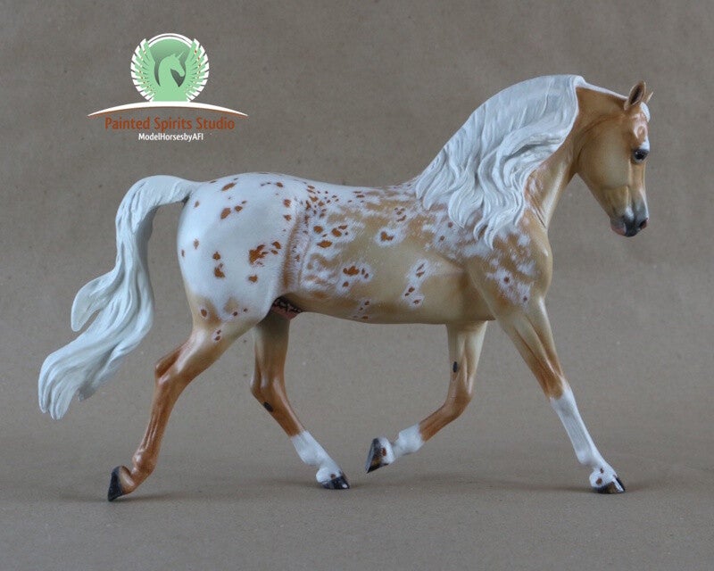 Resin Adib Josine Vingerling