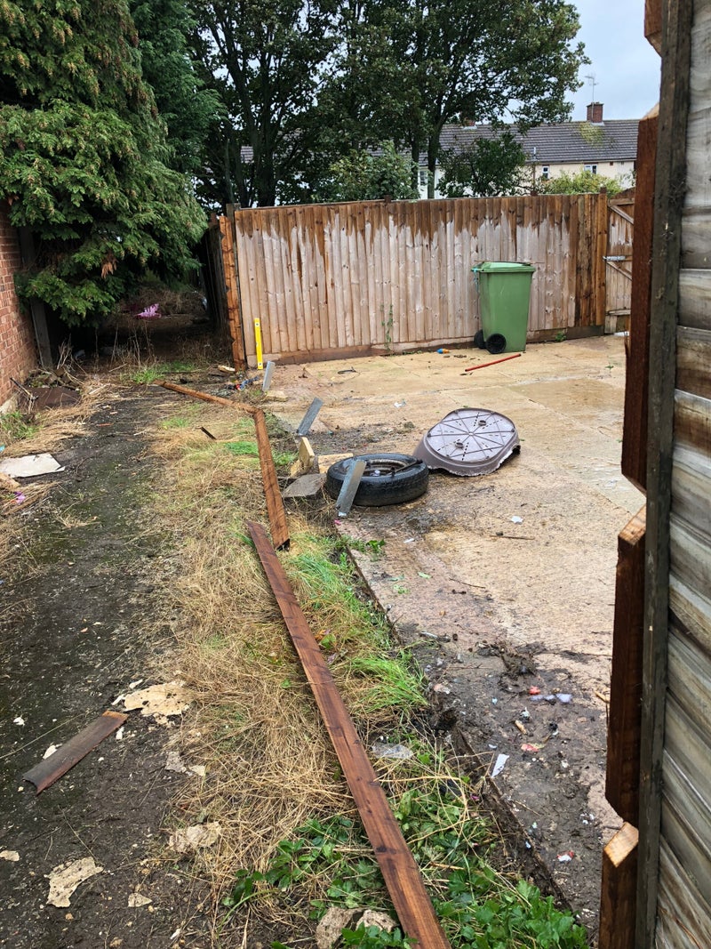 Replacement fence