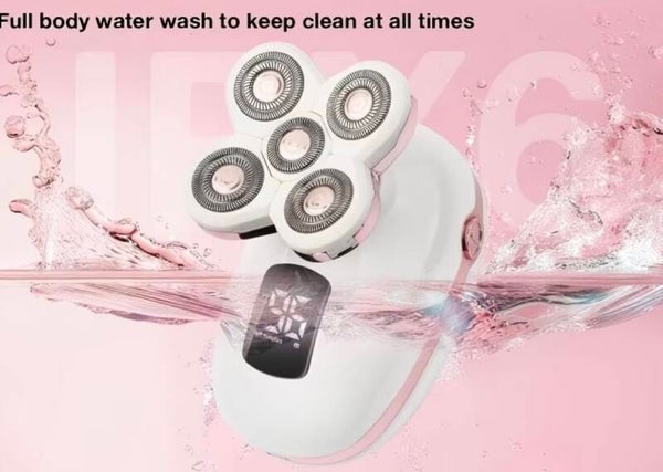 Precise on the go shaver