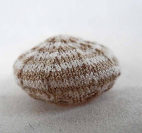 Beige-wit gestreepte baret - Beige -white strped beret