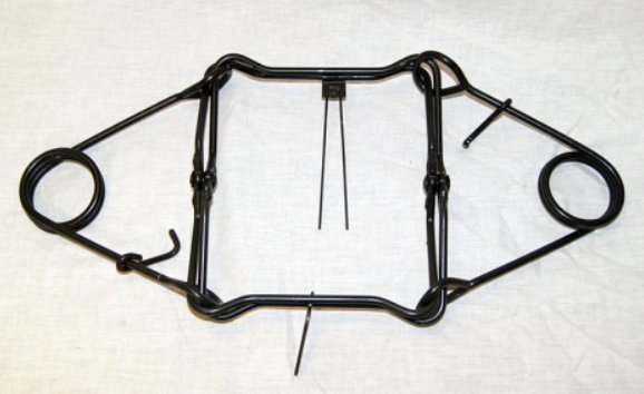 MCL RM PIEGE EN X 13X13 DOUBLE RESSORTS ZINGUE NOIR