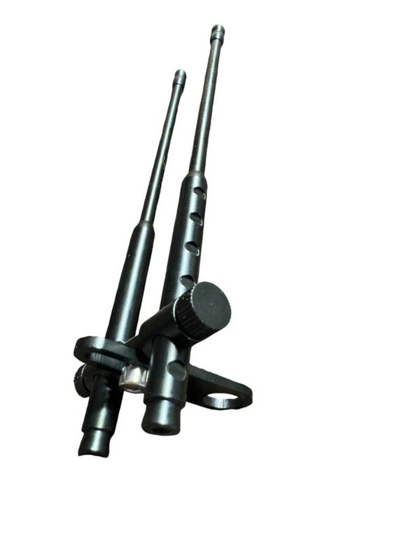 HOLDCARP LIMITED EDITION BLACK BRILLIANT SNAGEARS