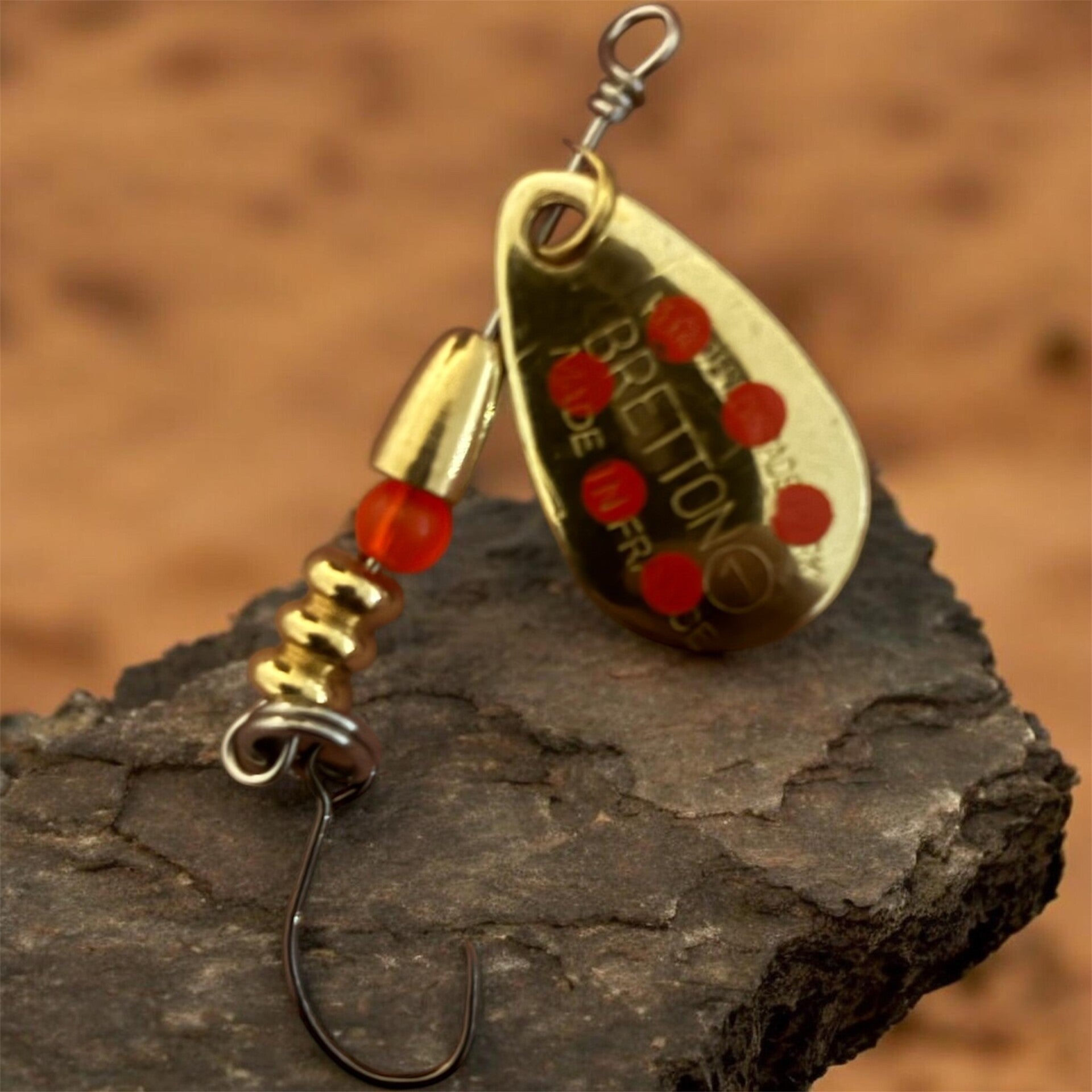 BRETTON CUILLER HAMEÇON SIMPLE OR A POINTS ROUGES TAILLE 1