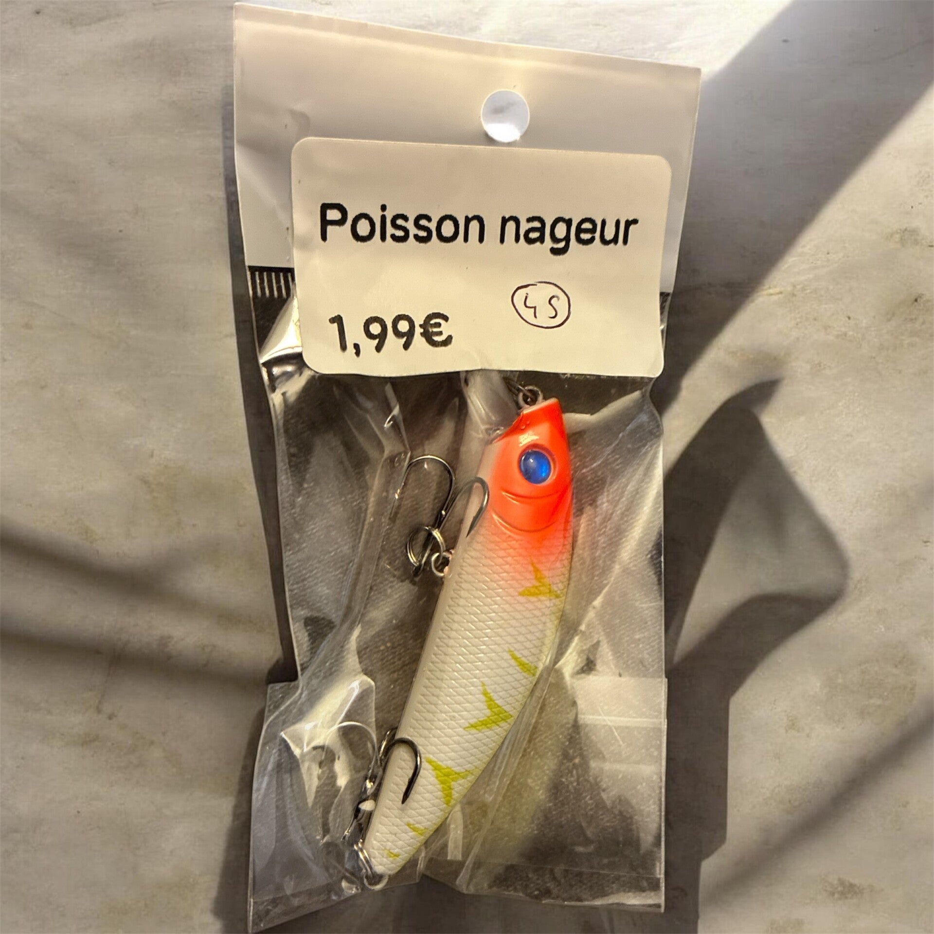 H&F POISSON NAGEUR CARNASSIER N•45
