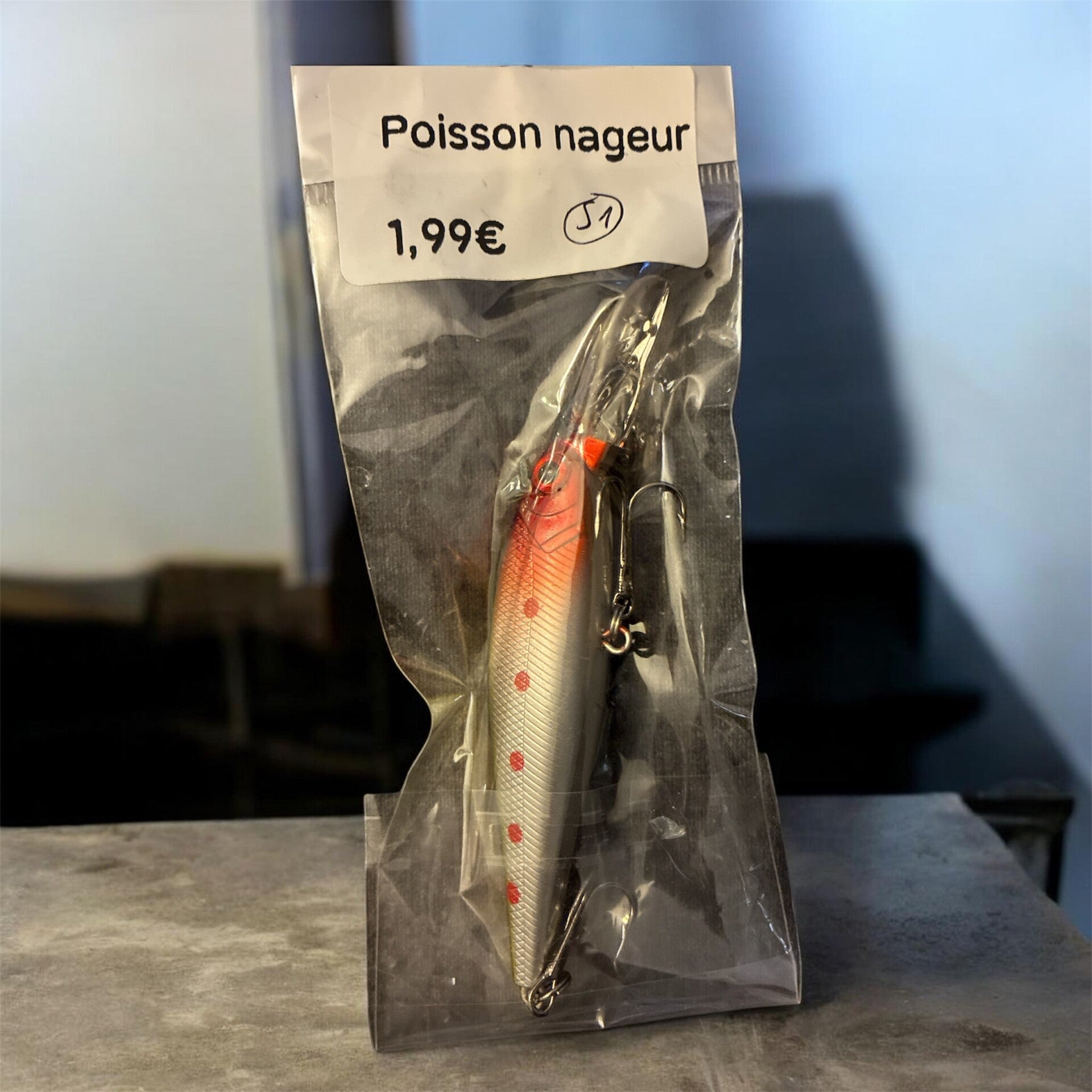 H&F POISSON NAGEUR CARNASSIER N•51