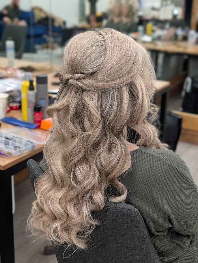 half up half down bridesmaid classy hairstyle breckenridge colorado blonde bridesmaid