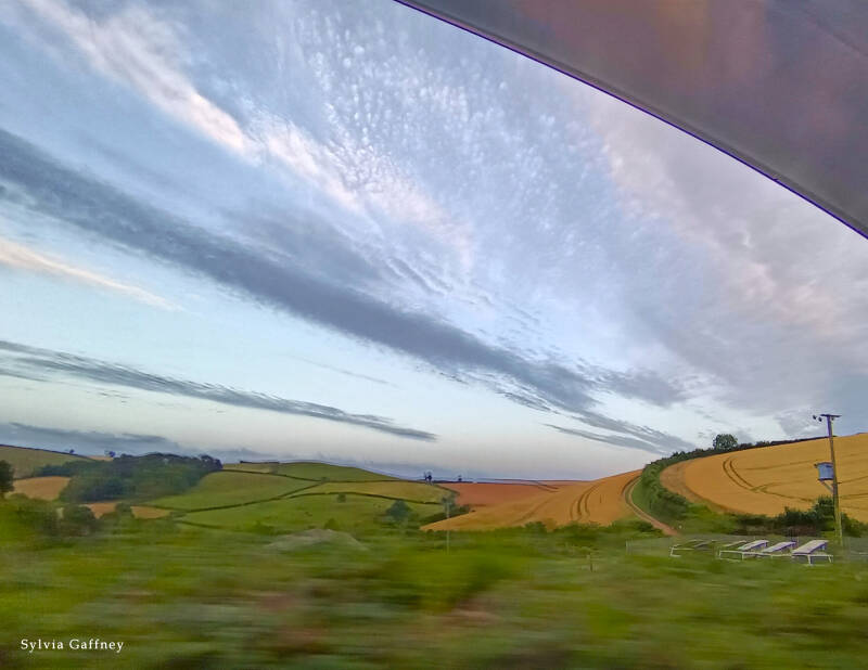 rolling-hills