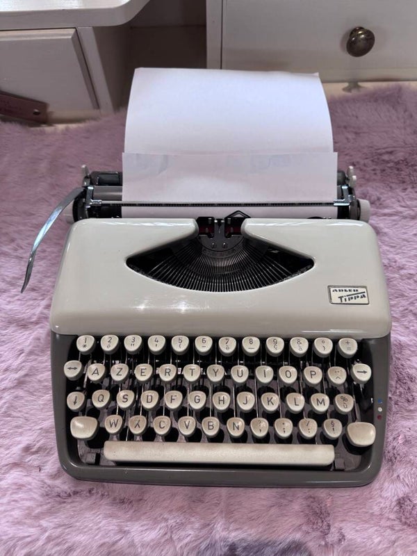 Adler tippa typemachine