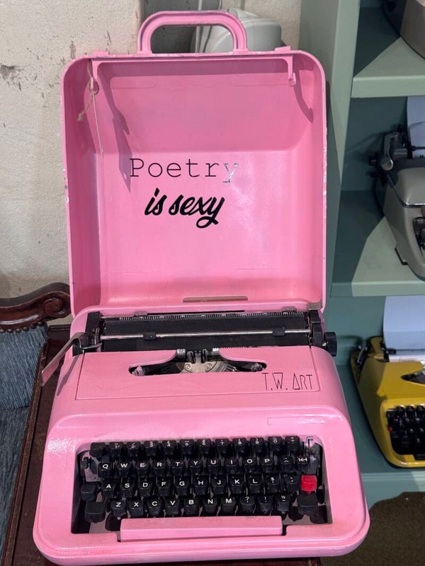 Customized typemachine