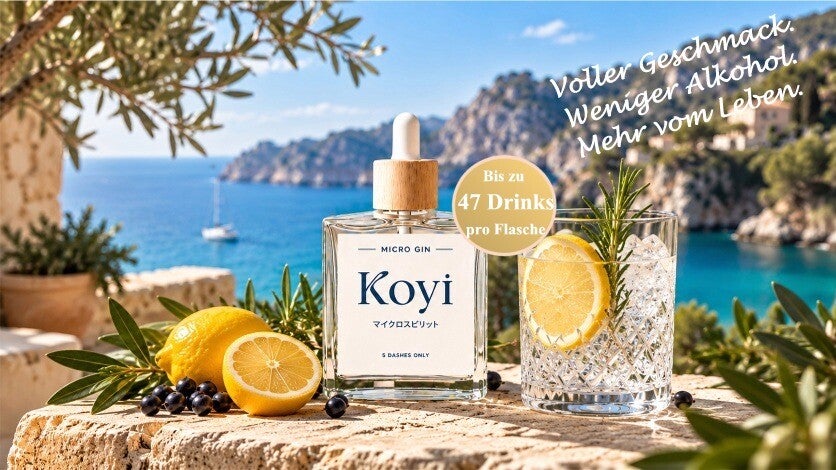 Koyi Micro Gin und Gin Tonic vor mediterraner Kulisse auf Mallorca