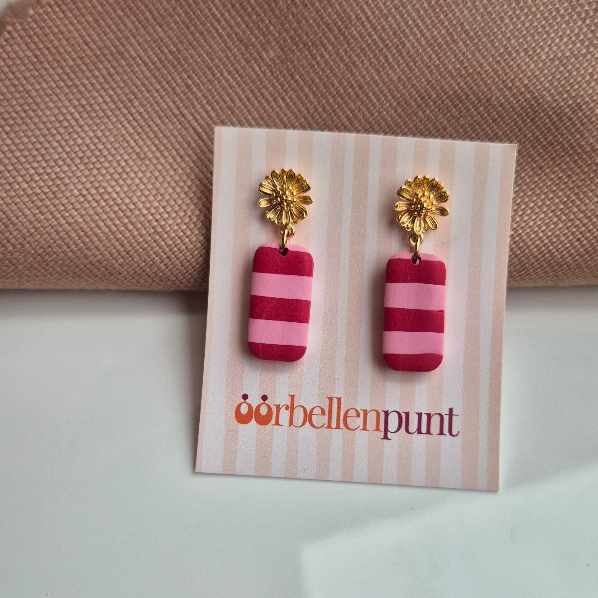 Oorbel Sandy mini | Rood roze
