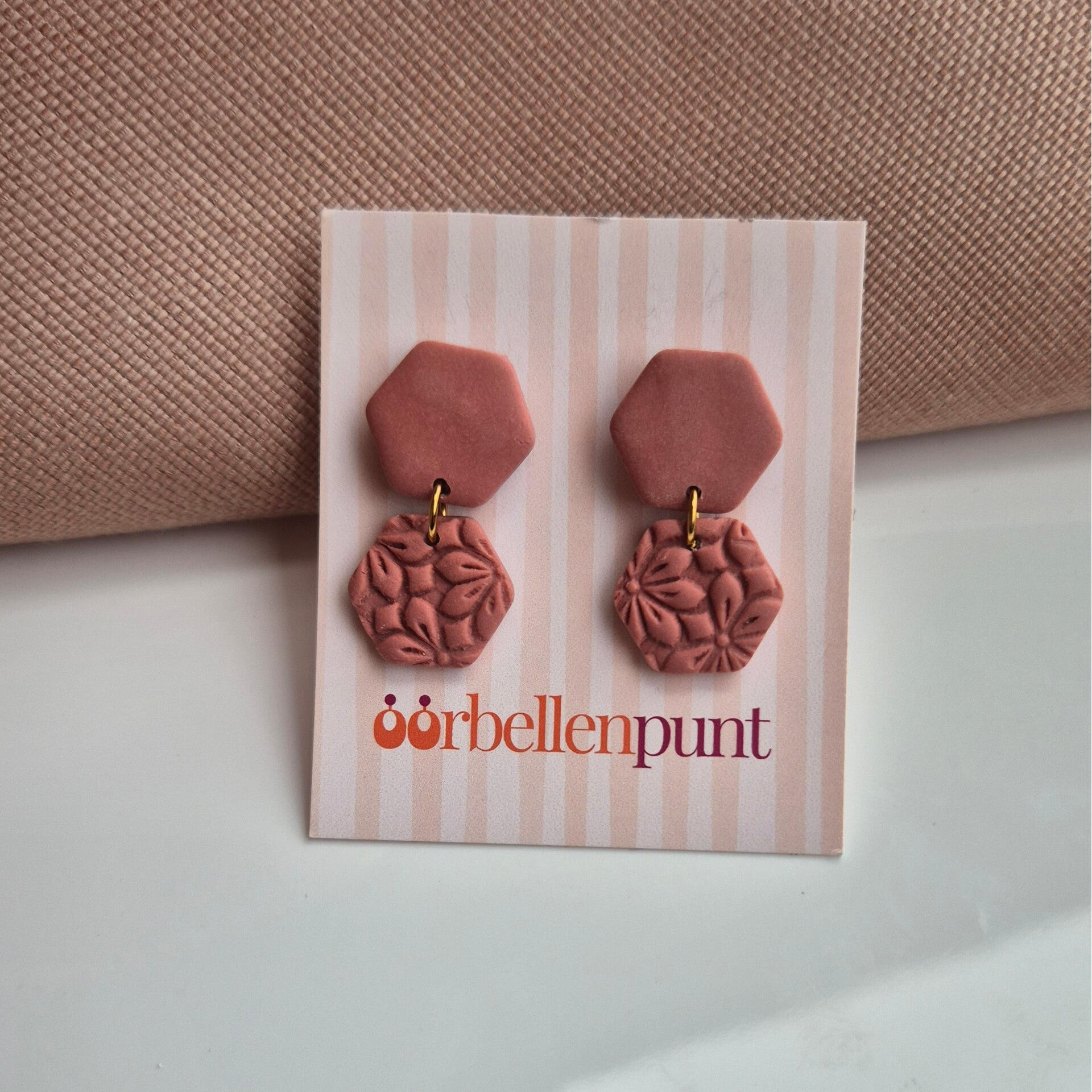 Oorbel Mini duo reliëf | Donker oud roze