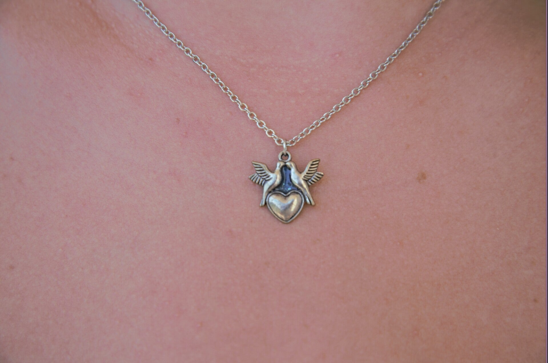 Collier Coeur Colombes Bleu