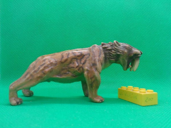 Schleich 16520 Säbelzahnkatze Säbelzahntiger Smilodon Saber-thoothed tiger