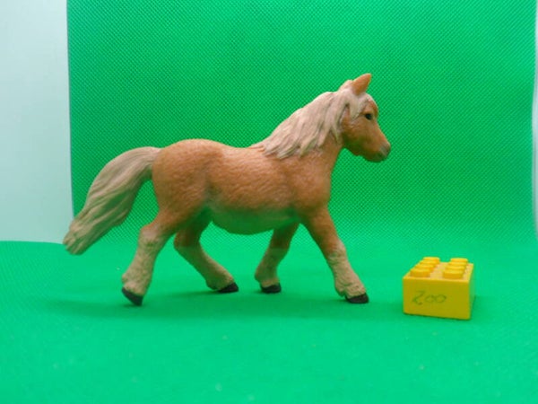 Schleich Mc Donalds Shetland Pony  Poni de las Shetland