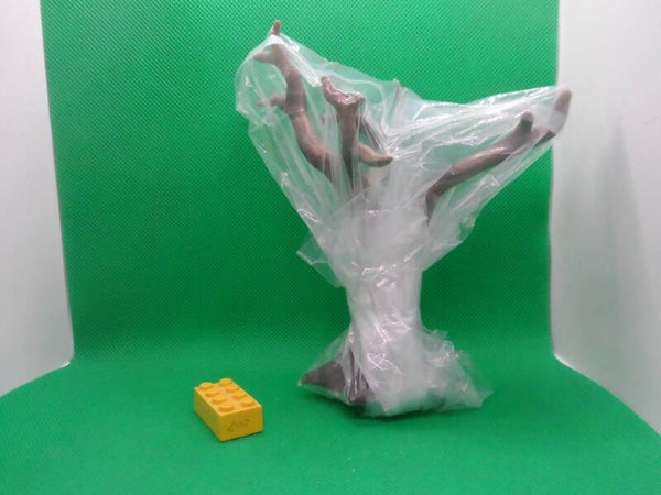 Toymany Baum Tree  árbol  Arbre  Дерево