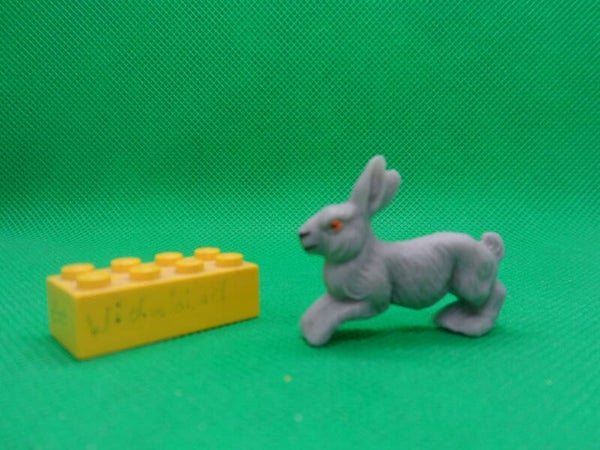 VEB Plaho / Marolin    Hase  springend  jumping   rabbit   hare  3