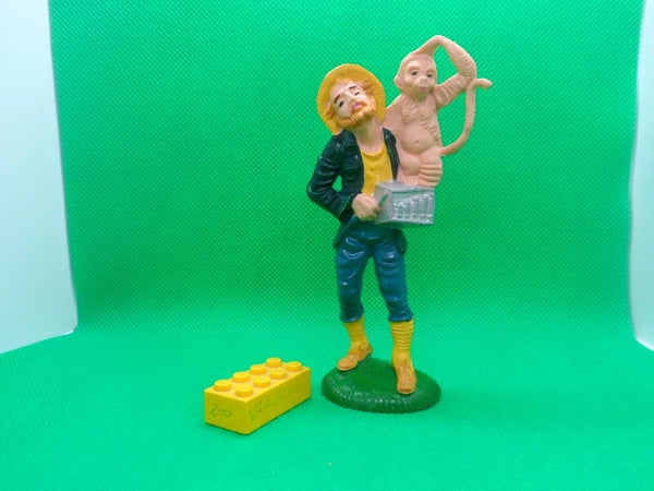 Euromarchi  Mann mit Affe   Uomo con Scimmia  Krippenfigur  Pastore per presepe  man with monkey  homme avec singe   hombre con mono