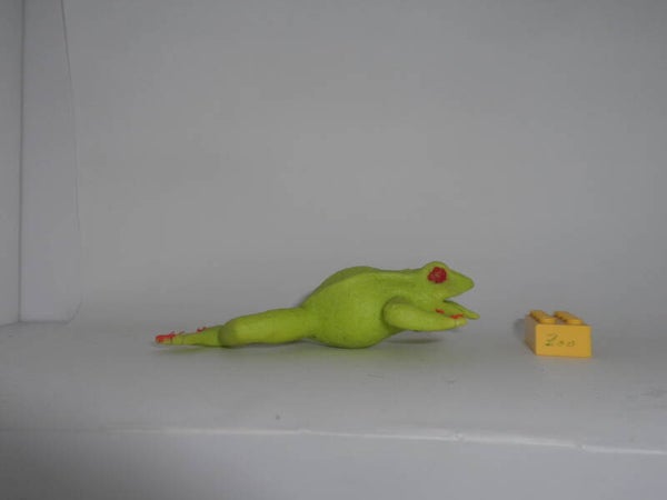 DeAgostini   Rotaugenfrosch  Red eyed frog