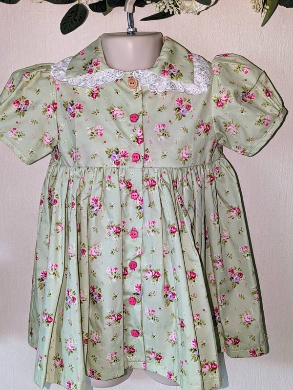 frankie & brie Ditsy Floral Tea Dress