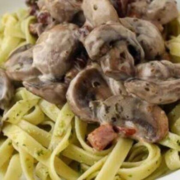 Tagliatelle met kip champignons broccoli