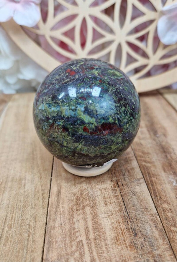 Sphère jaspe sang de dragon