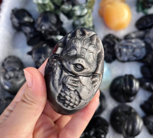 Oeuf bébé dragon Obsidienne argenté