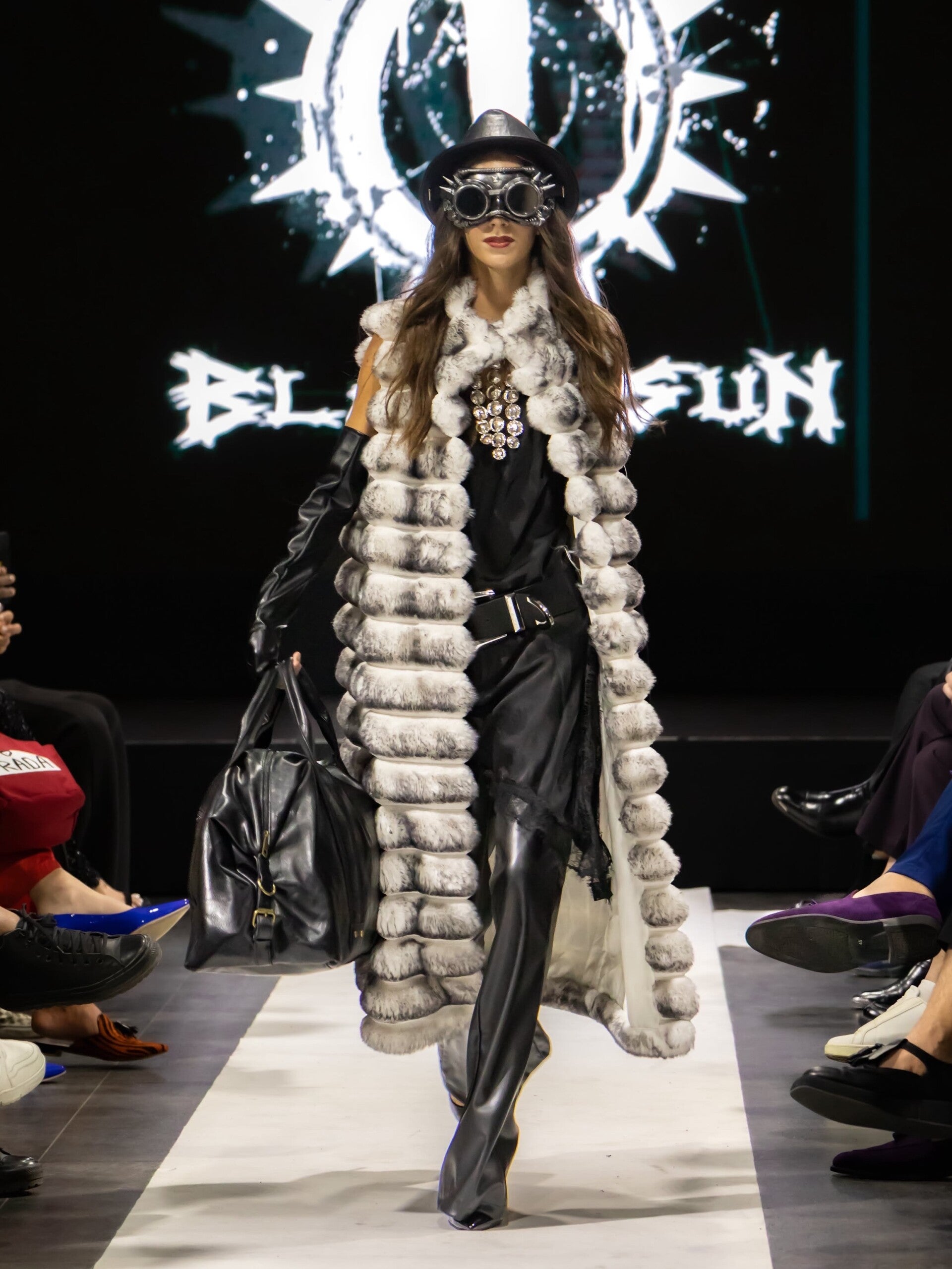 GILET LONG white/fumè