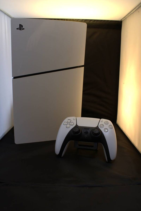 PlayStation 5 Slim (ohne OVP) mit Controller und dazugehörige Kabel