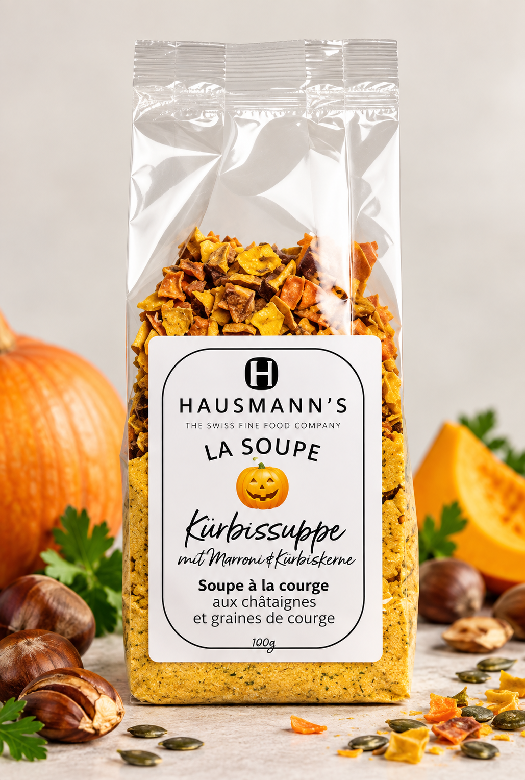 Kürbissuppe mit Tessiner Kräutern, Marroni und Kürbiskerne