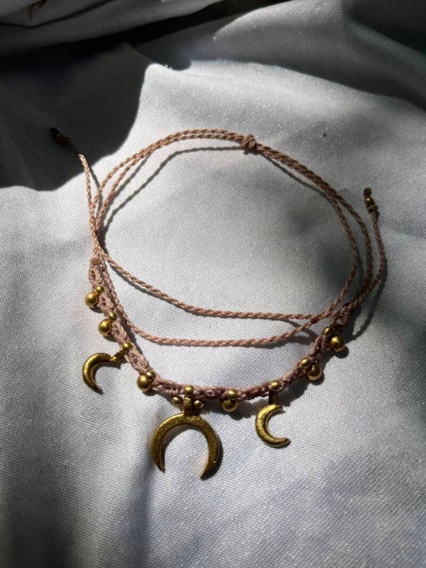 Mond Kette